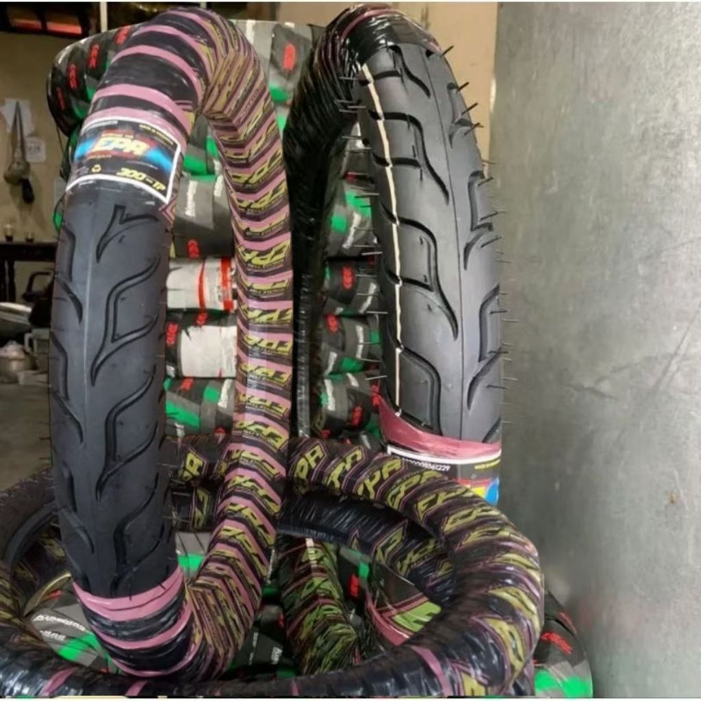 Sepasang Ban Motor Ukuran 275-17(80/90) & 300-17(90/90) Vixion Old untuk motor bebek juga bisa Supra