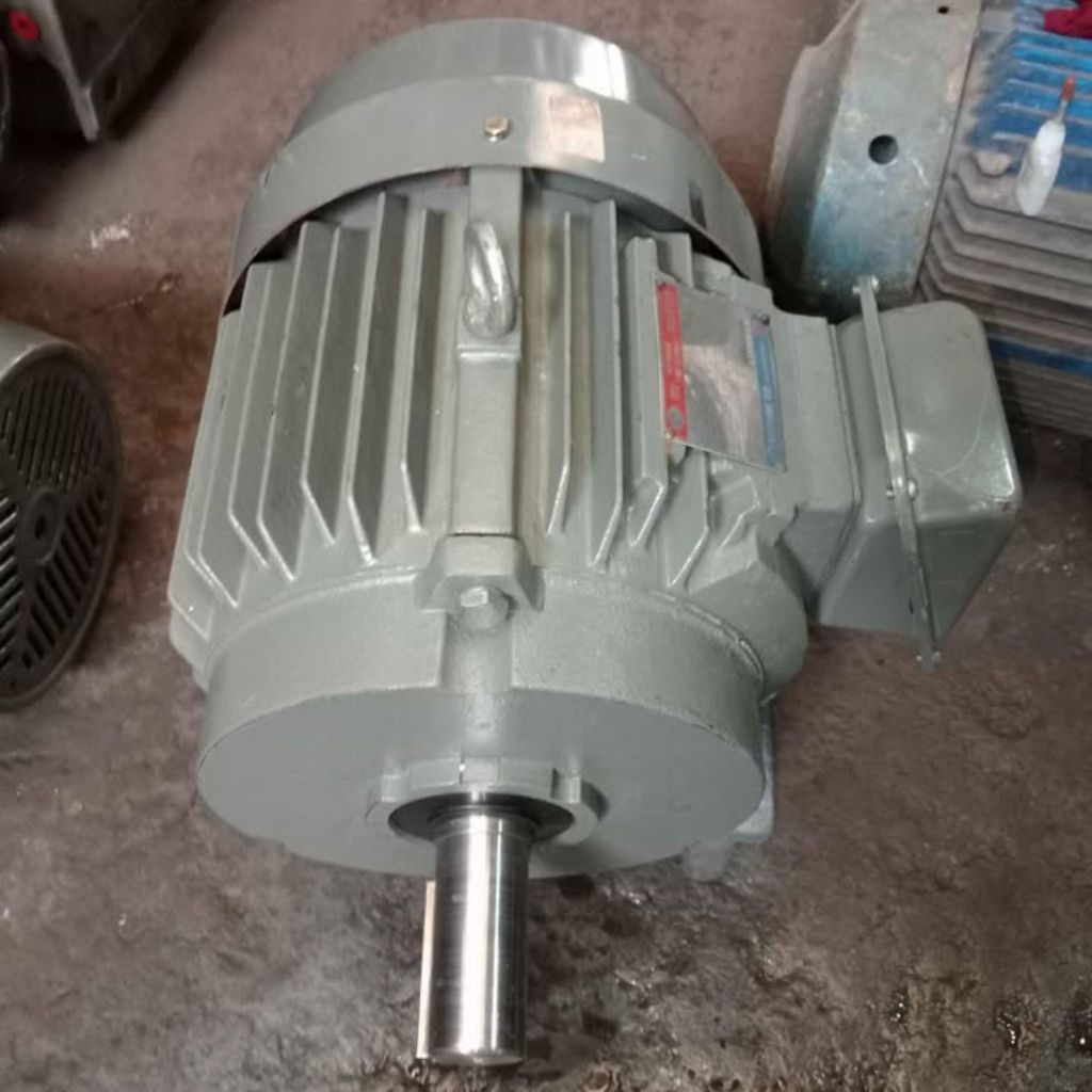 tatung dinamo 7.5 hp 1400 rpm 3 phase 380v high quality bekas
