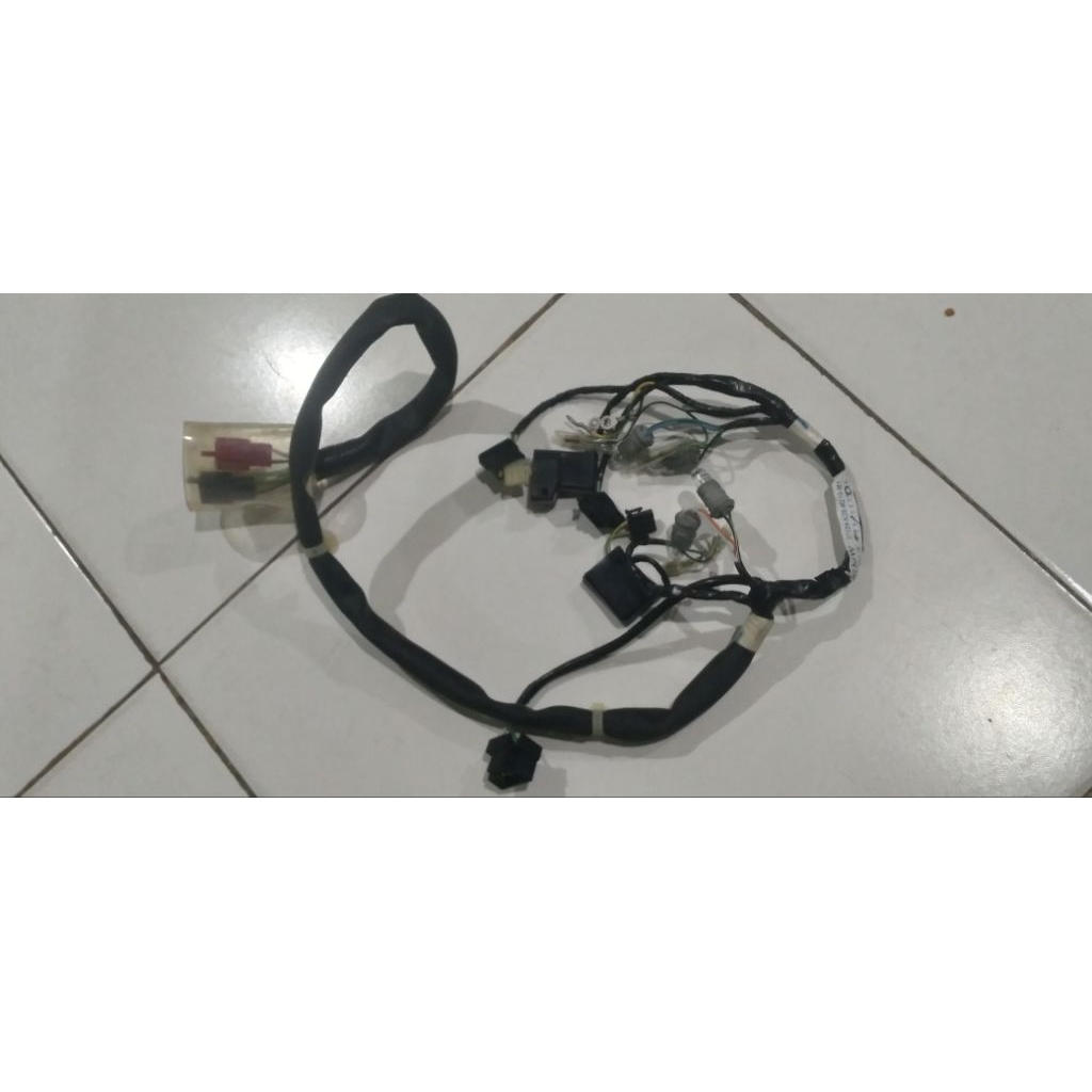 Kabel body atas motor bagian perlampuan beat/scoopy lama 2019