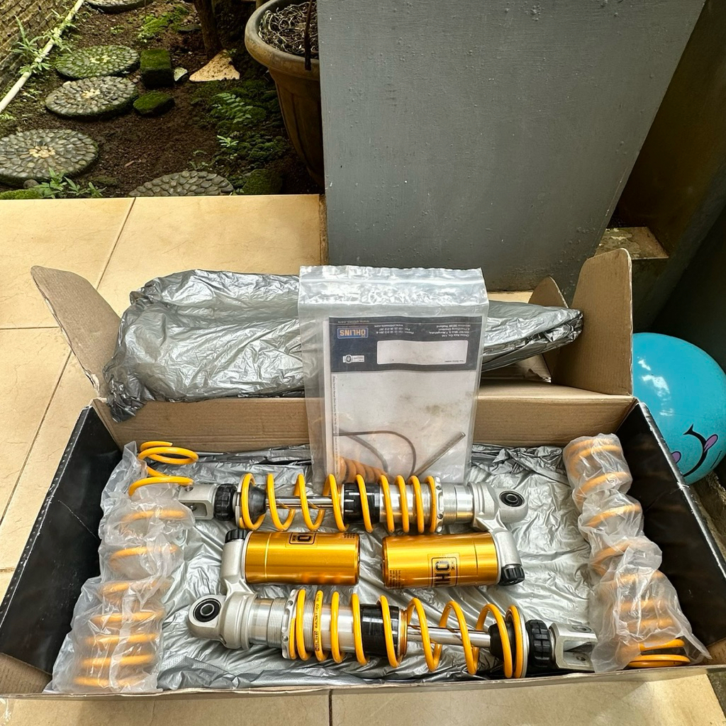 shock ohlins yamaha xmax YA 740