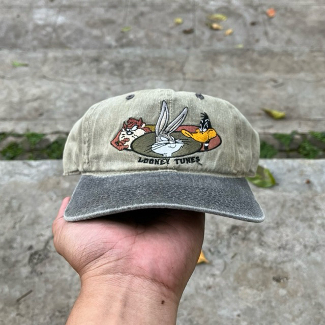 Looney Tunes Hat Cap Snapback Adjustable Two Tone 1996 Warner Bros Bugs Bunny Taz