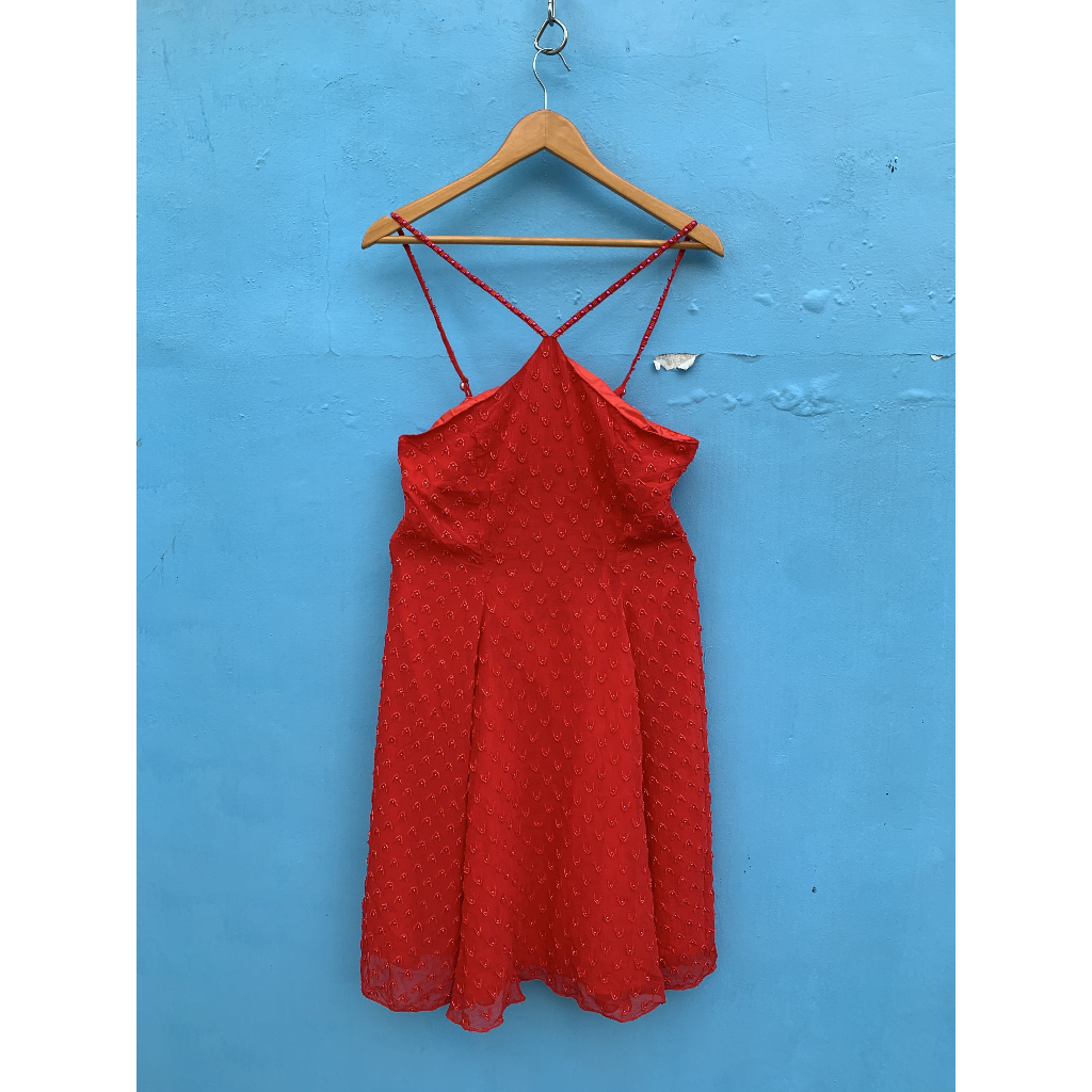 PRELOVED 16 DRESS PENDEK WANITA MERAH TANPA LENGAN