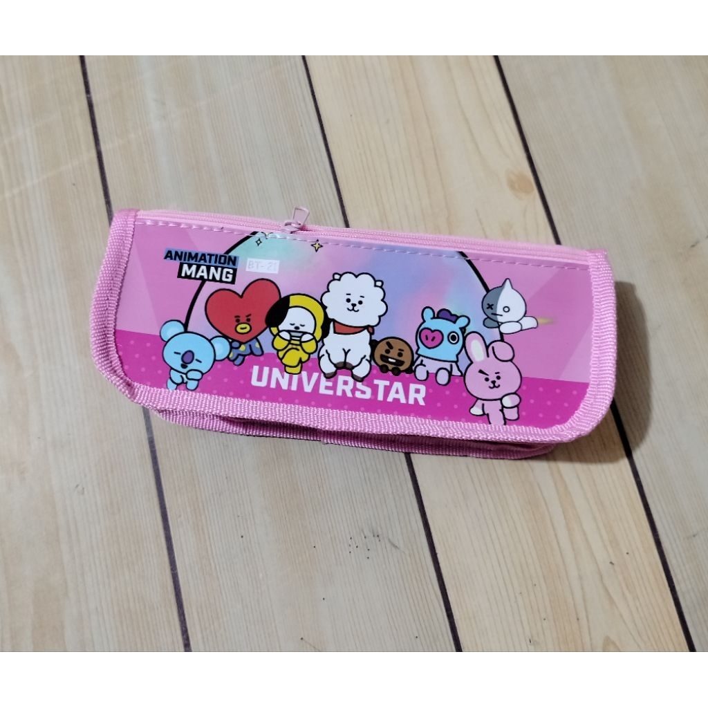 

Grosir Kotak Pensil Kain Resleting BT21