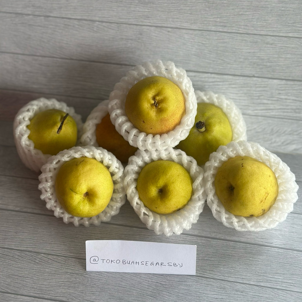 

Pear / Pir Xiang Lie Import xianglie xiangli (450-500gr) TOKO BUAH SEGAR SURABAYA