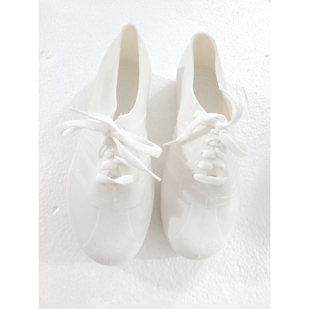 SEPATU KARET AP SEPATU KARET BOLA PUTIH AP SEPATU SAWAH SEPATU KEBUN