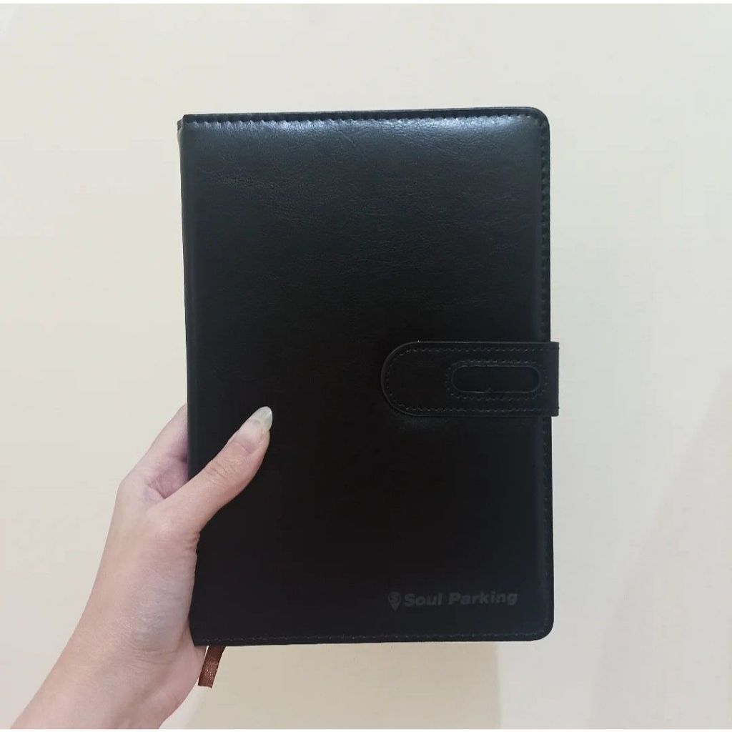 

Notebook Buku Tulis Catatan Agenda Diary Kulit Hitam
