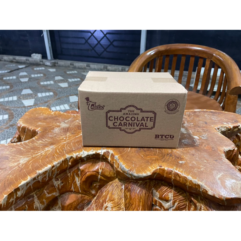 

Kardus 23 cm x 17 cm x 14 cm (150) Bekas Chocolate Carnival Single Wall