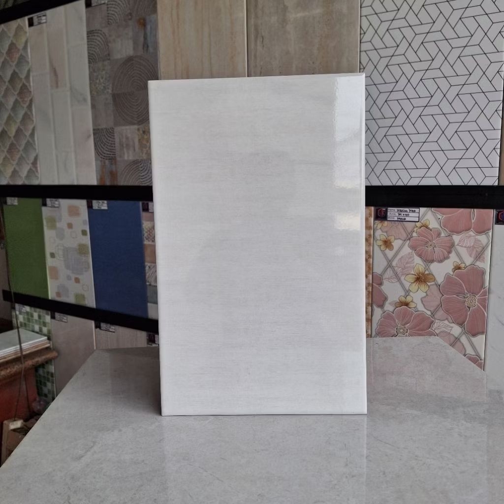 Keramik Dingding 25x40 Carina Grey