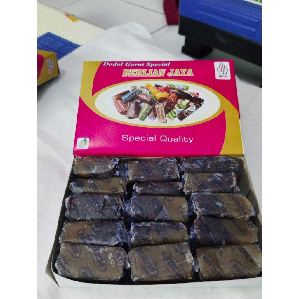 

2Box dodol garut 1kg - manis lezat nikmat susu cokelat