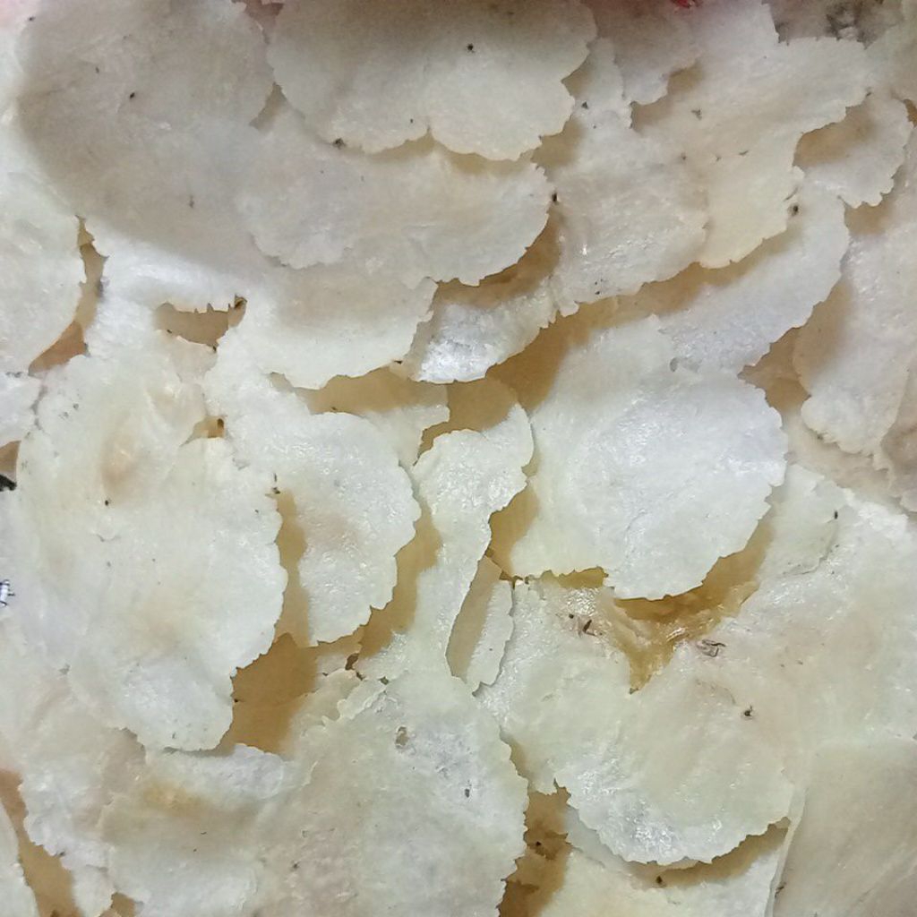 

(1Kg Super Tipis) Emping melinjo mentah asli khas Banten