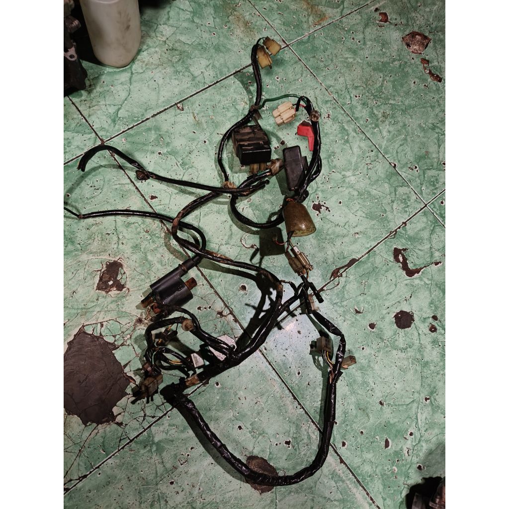 kabel body seat blade Blade 110cc karburator barang masih bagus ORI bawaan copotan motor asli