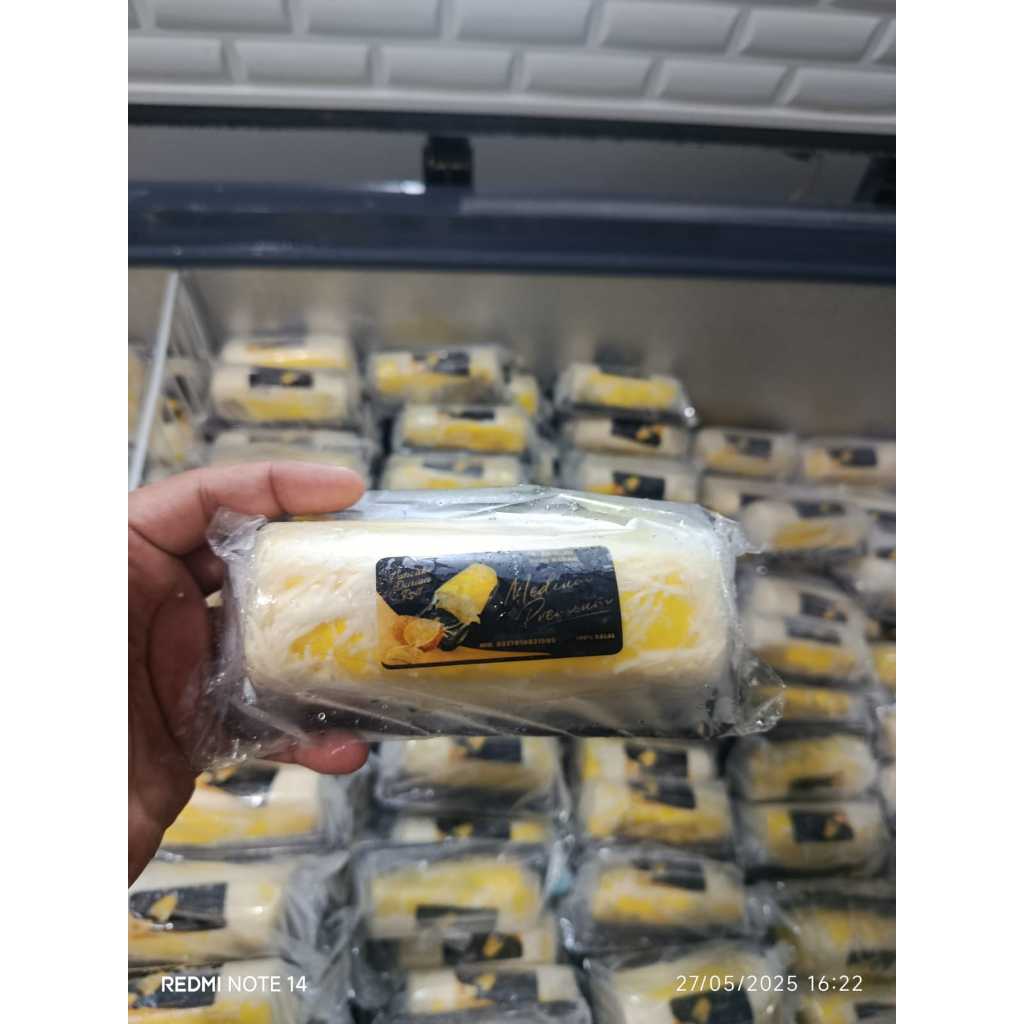 

PANCAKE ROLL MINI PANCAKE DUREN DURIAN MINI