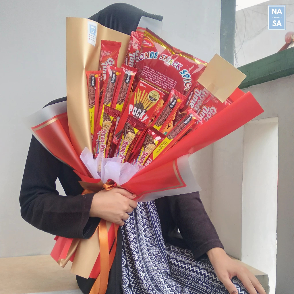 

BUKET SNACK / BUCKET SNACK / BUKET SNACK WISUDA / BUKET ULANG TAHUN / HADIAH
