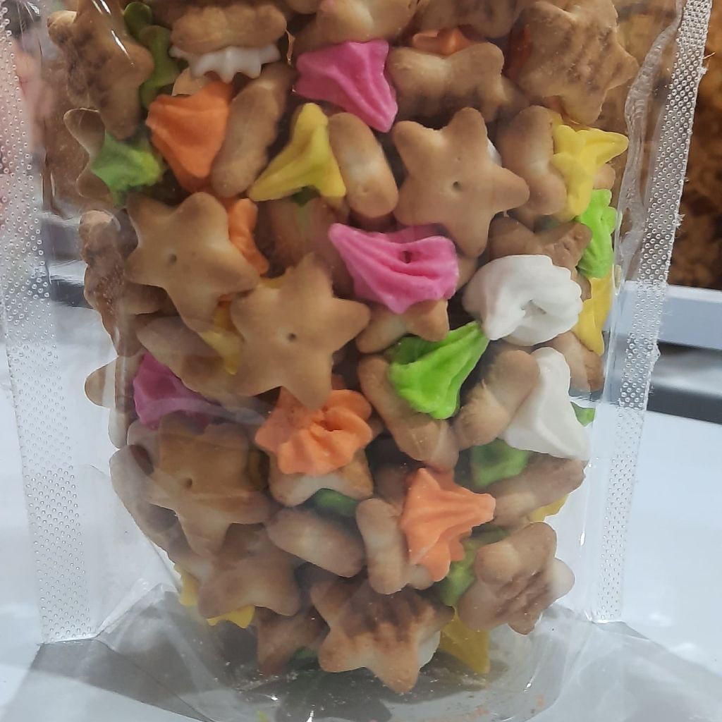 

biskuit bintang kecil 133gr