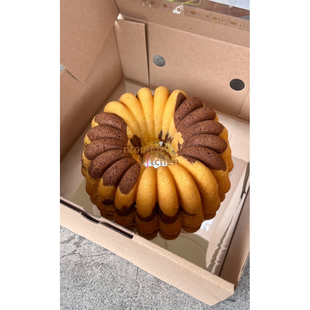 

MARBLE CAKE diameter 20 cm, FULL BUTTER - BOLU MARMER wangi empuk (dikirim besok)