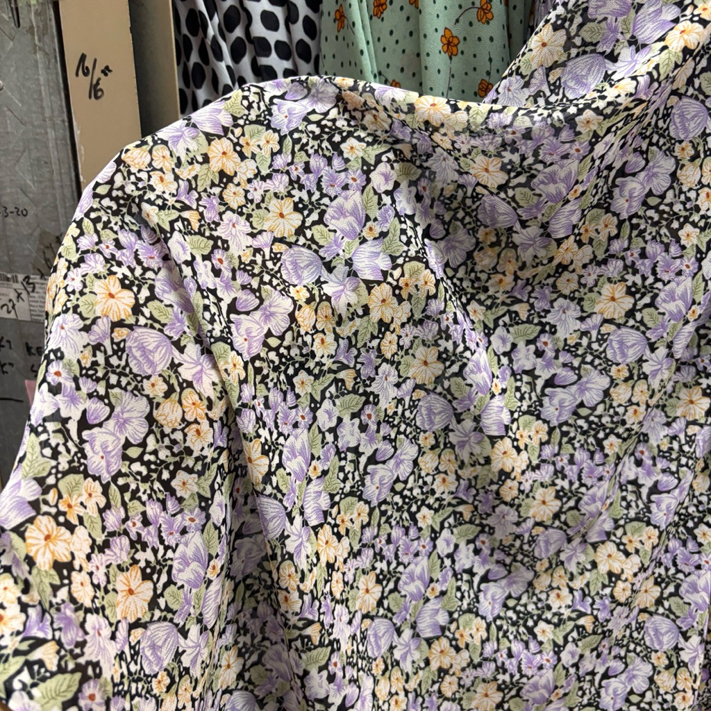 Kain Ceruty Babydoll Premium Motif Bunga Kecil  Halus Lembut Adem Terbaru bahan Hijab Gamis Dress Tu