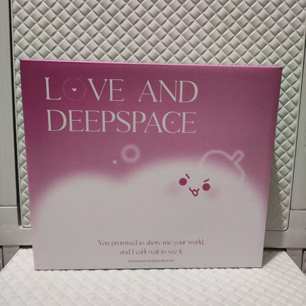 

Official Limited Merch Papergames Love and Deepspace New Year Calendar Rafayel Qiyu