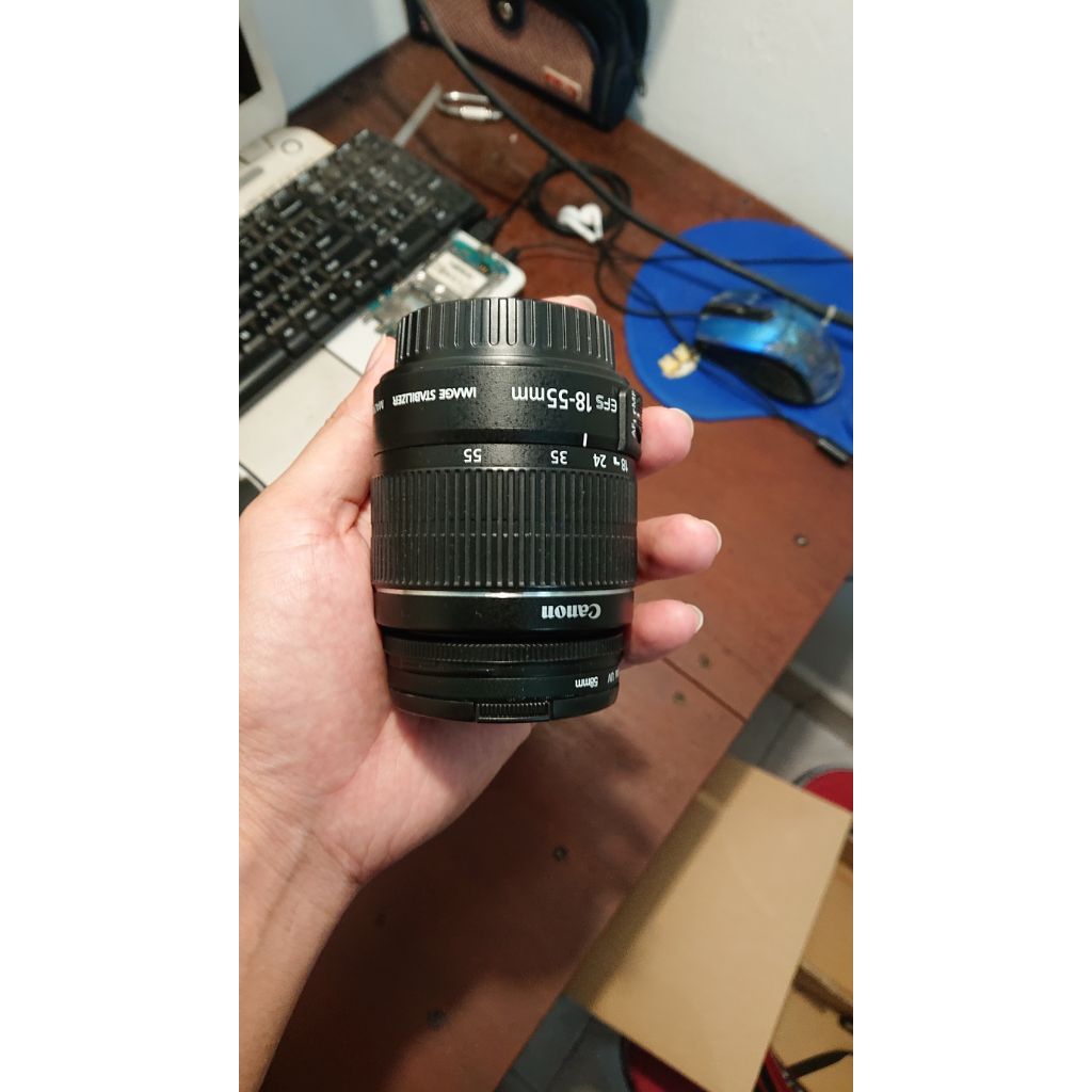 Lensa kit kamera DSLR canon 650d bekas seken