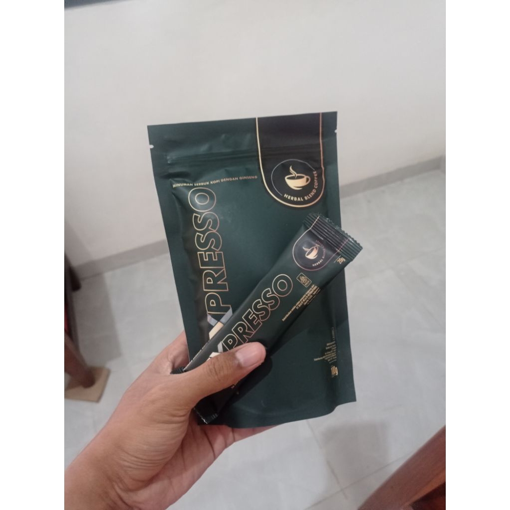 

Kopi Maxpresso HWI Herbal Kopi Arabika dalam kemasan 5 saset