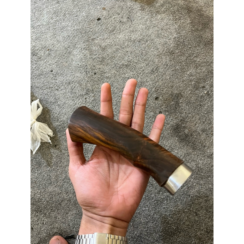 gagang pisau sembelihan