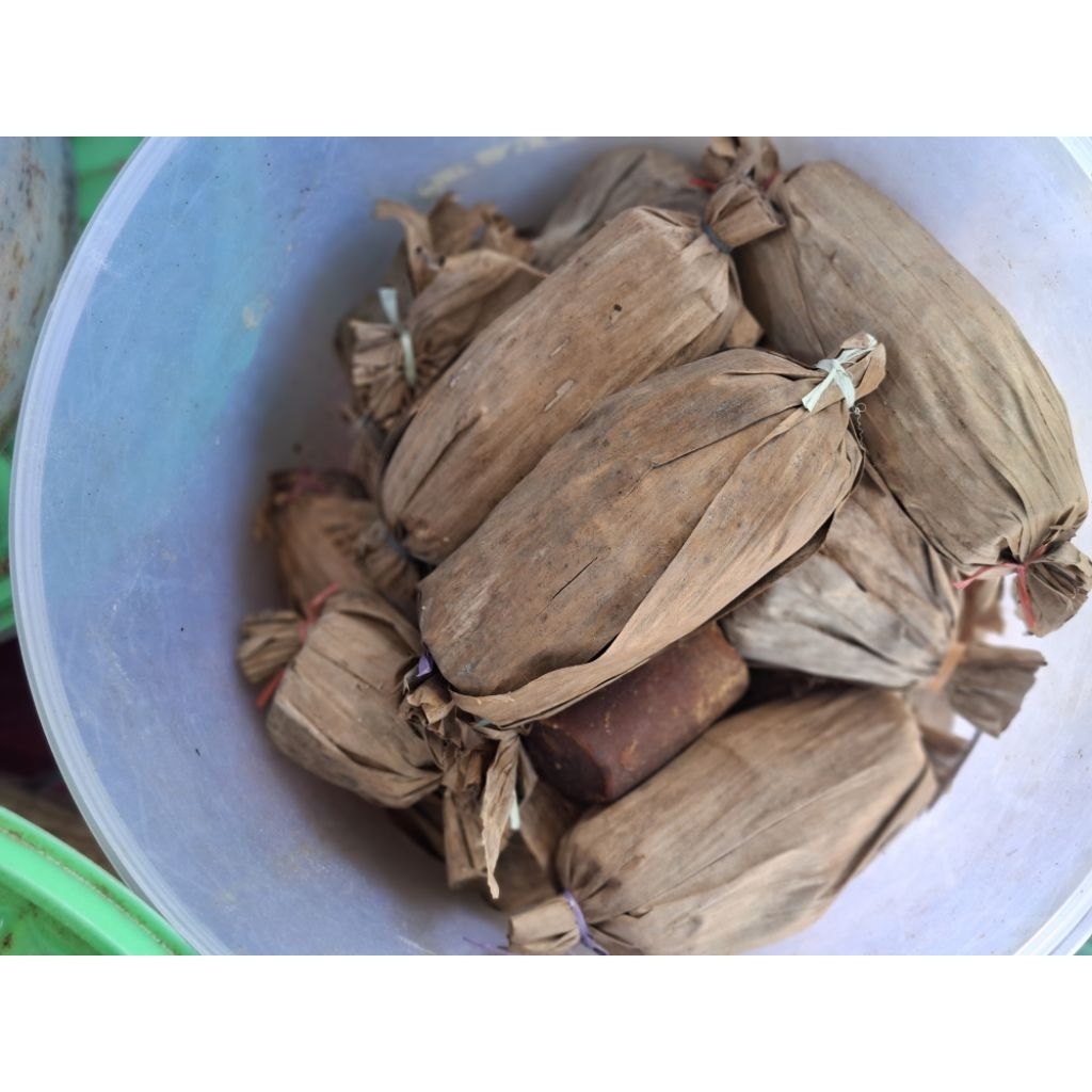 

GULA MERAH BARABAI LOKAL DAUN PISANG