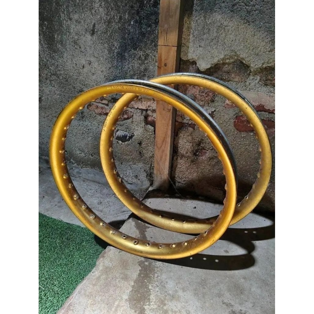 VELG GOLD U SHAPE Bekas Supra 125 | Velg Comet u shape