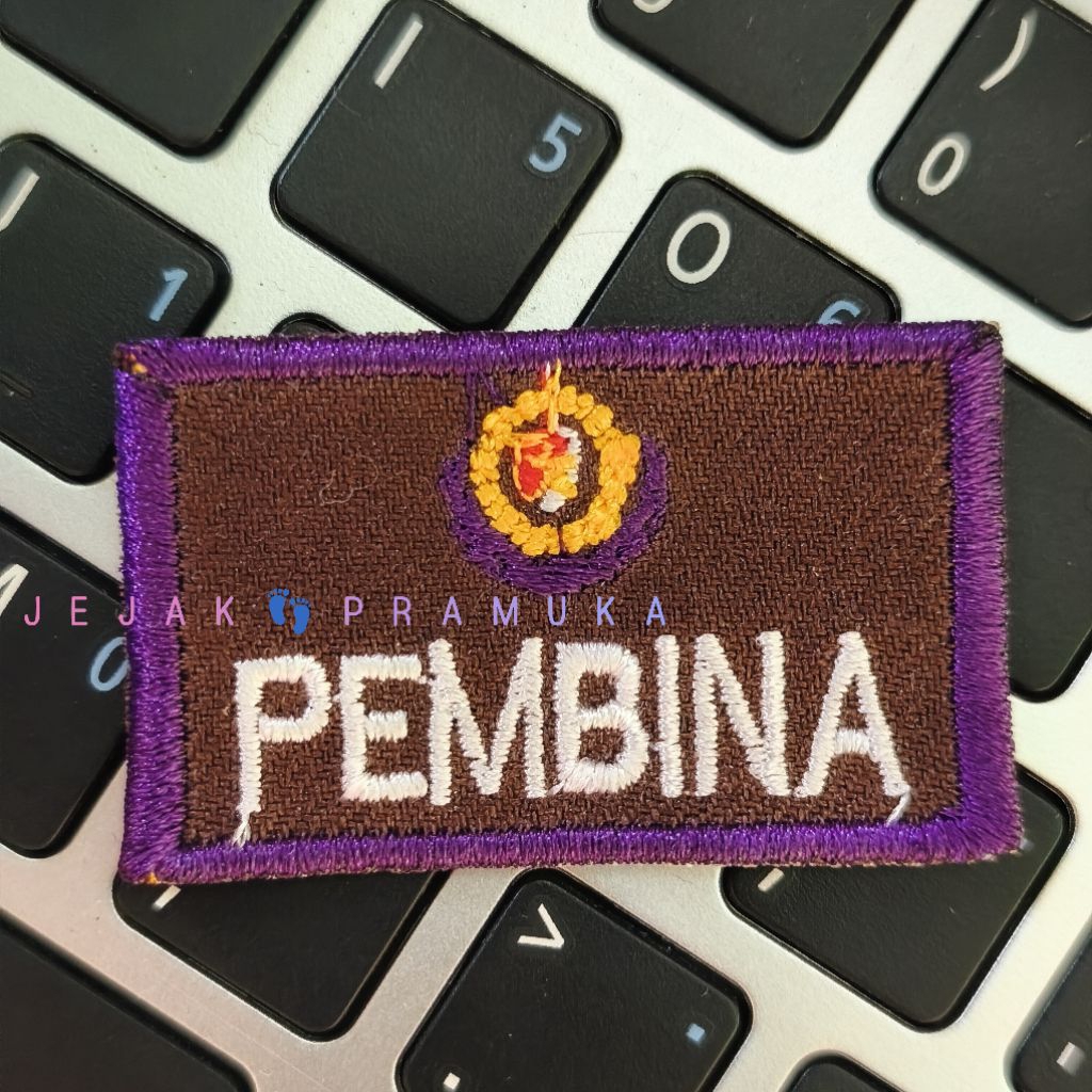 badge bordir pramuka tanda kualifikasi pembina golongan dewasa