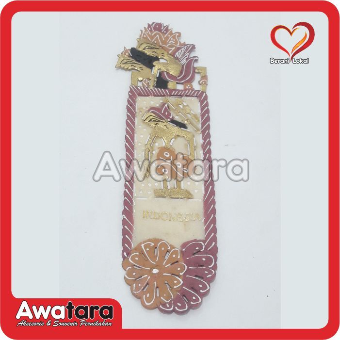 

Pembatas Buku Kulit Rama Shinta Bunga Coklat