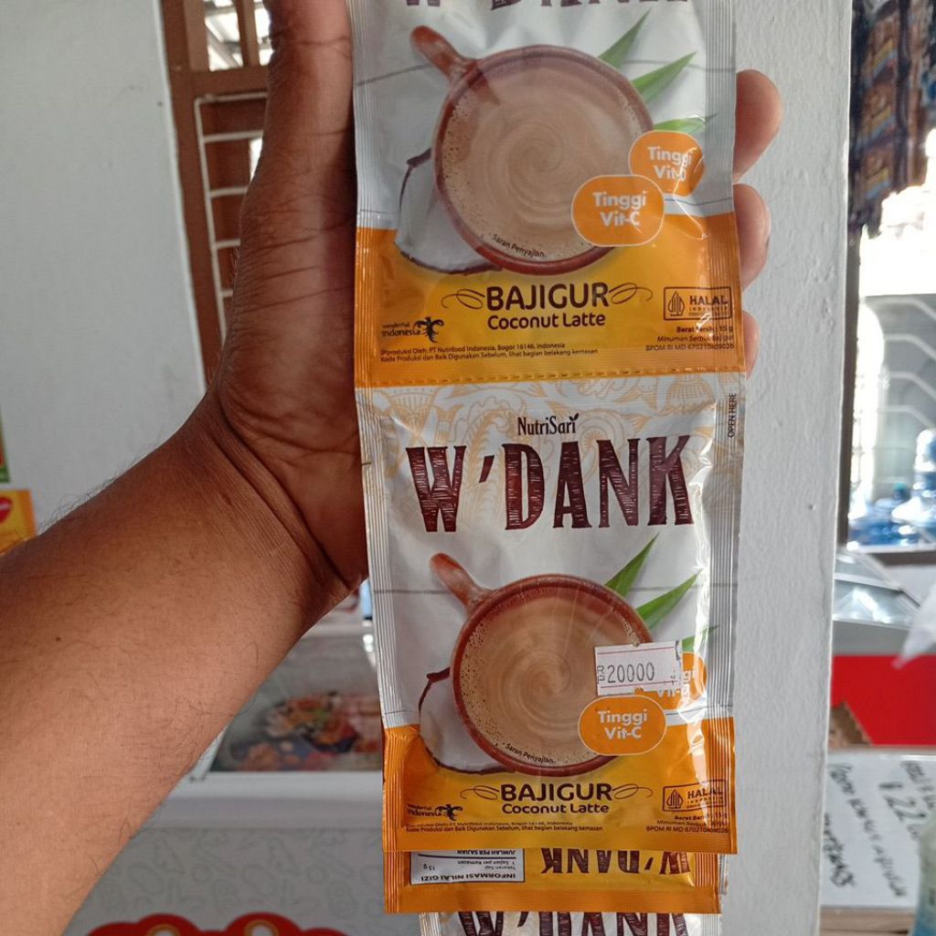 

Nutri Sari W ' DANK 1 renteng isi 10 UK 15 gr