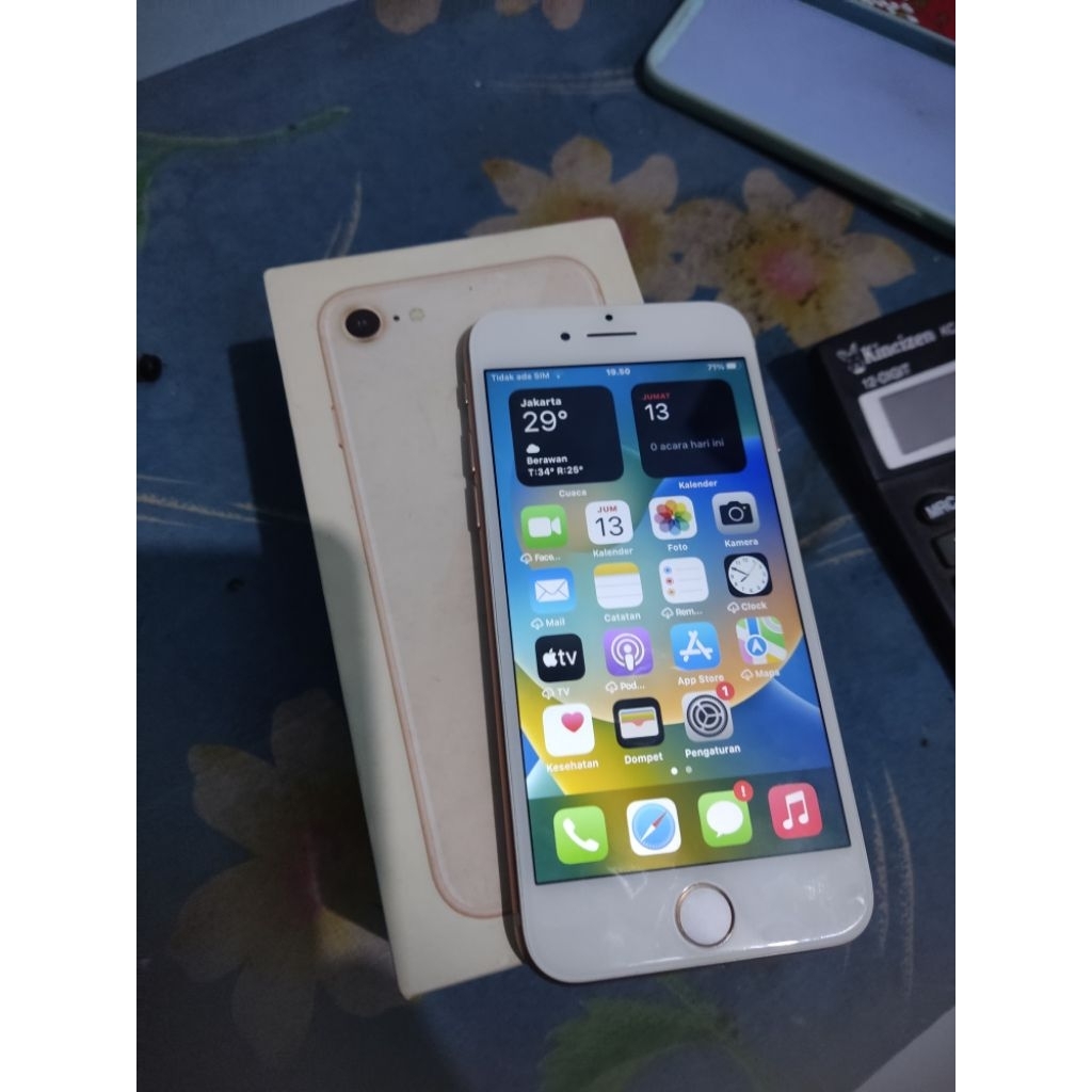 Iphone 8 Gold whitelist All op semua kartu Biasa