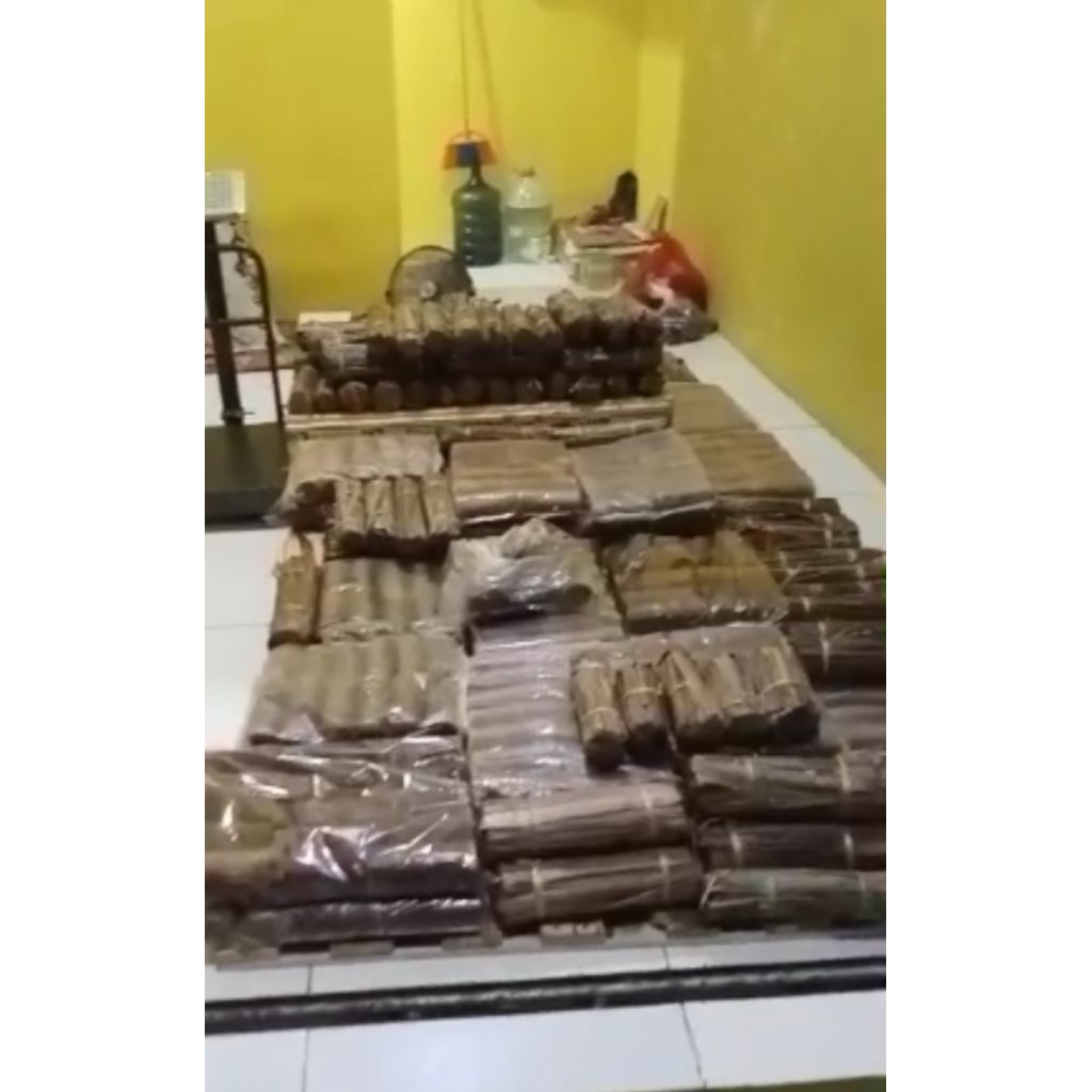 

Gulan aren 100% asli