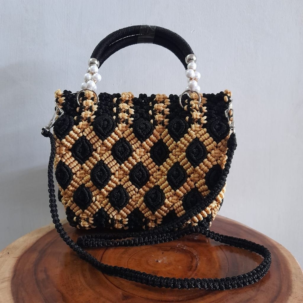 Tas rajut selempang/ Tas rajut/ Tas wanita/ Tas tali kur/ Tas kiyongan 2 in 1/ Tas benang kur bougen