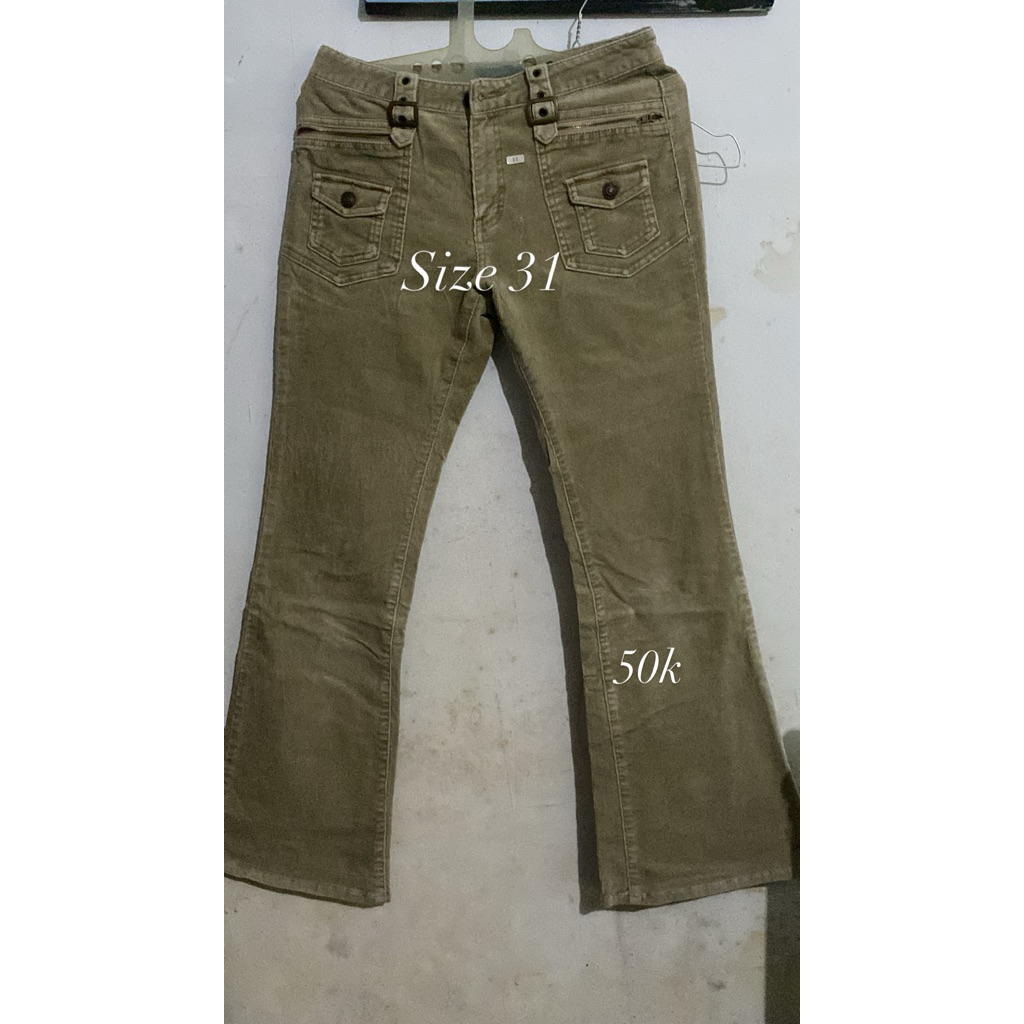 celana jeans corduroy