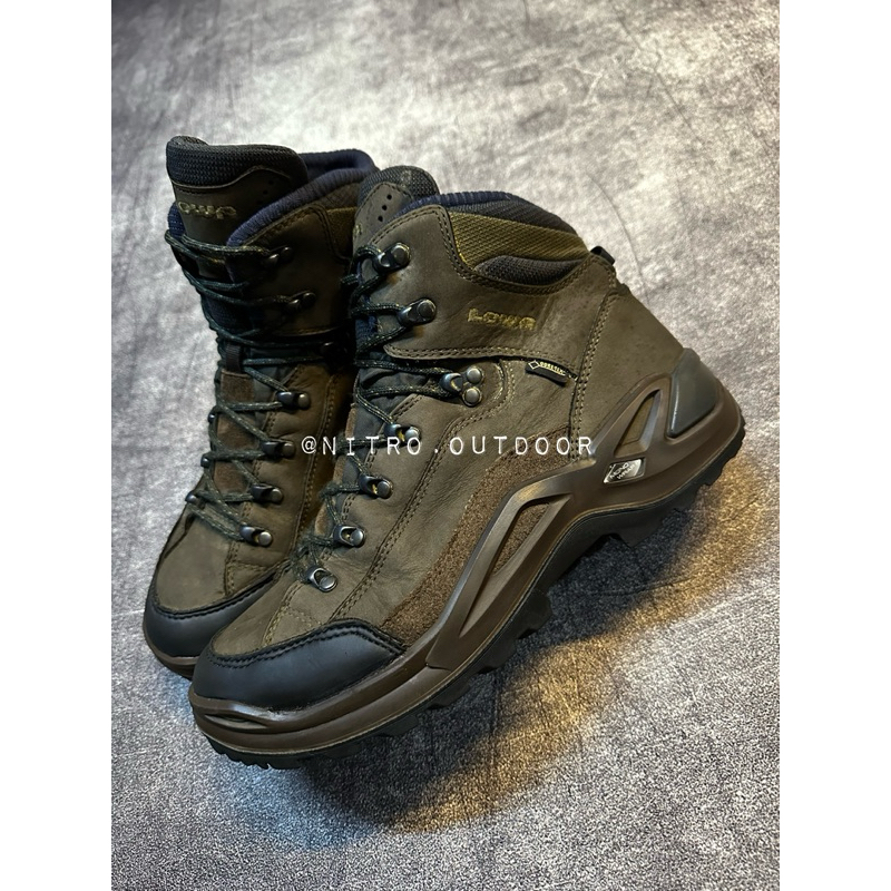 SEPATU HIKING LOWA RENEGADE MID GORE-TEX