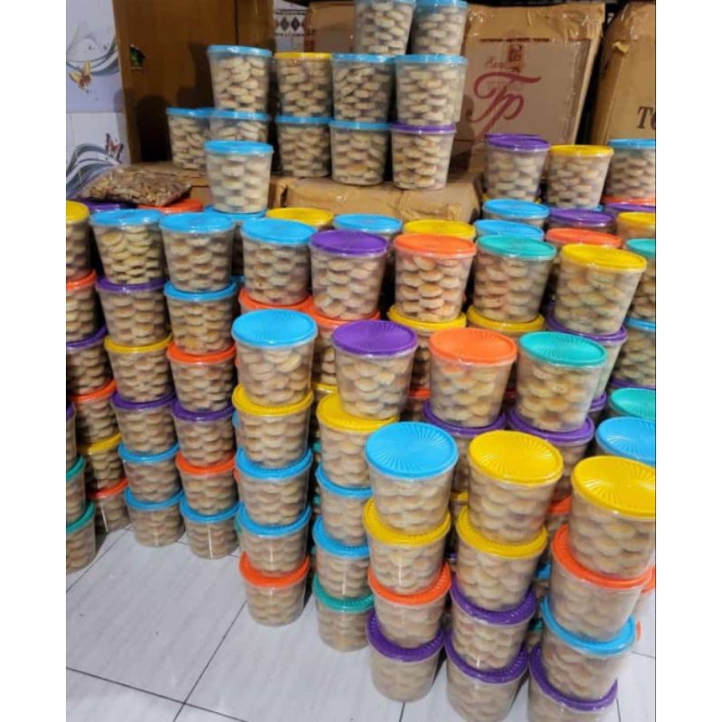 

KUE KACANG 900GR TOPLES