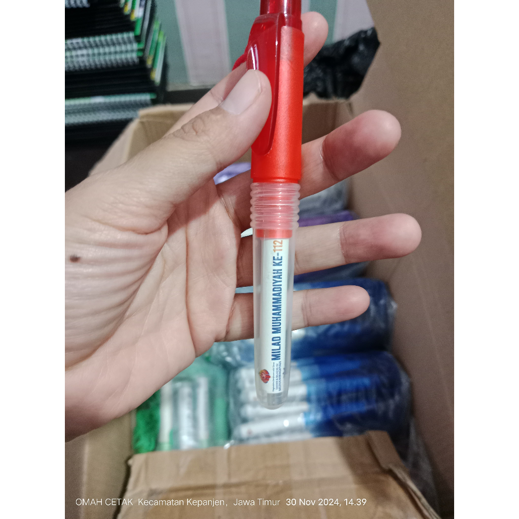 

Pulpen Boss Tali / Pulpen Plastik Promosi / Ballpoint Souvenir