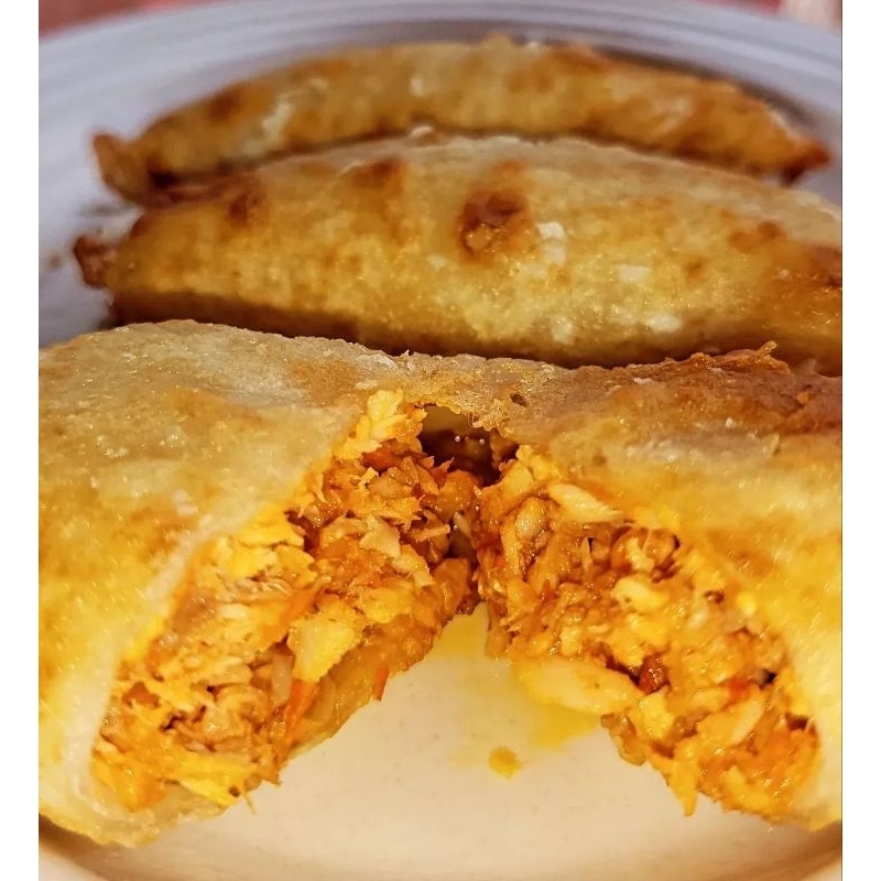 

cireng isi suir ayam pedas dan tidak pedas