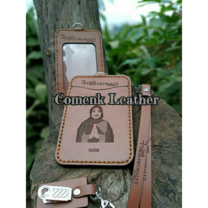 

Id Card Holder/Nametag Kulit. Costum Foto Dan Logo Bahan Kulit Sapi
