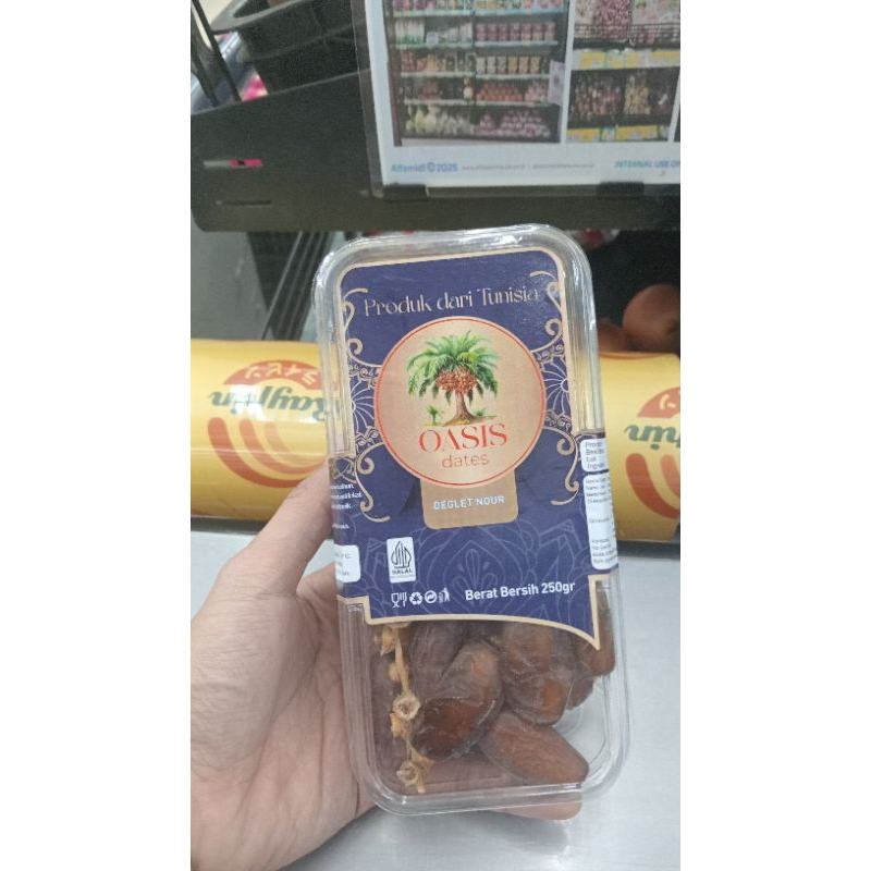 

kurma tangkai Tunisia oasis deglet noer 250g/500g Limited edition premium ramadhan