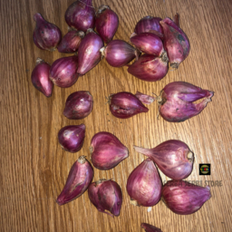 

BAWANG MERAH FRESH / BRAMBANG SEGAR / BUMBU ALAMI BAWANG MERAH / BAWANG