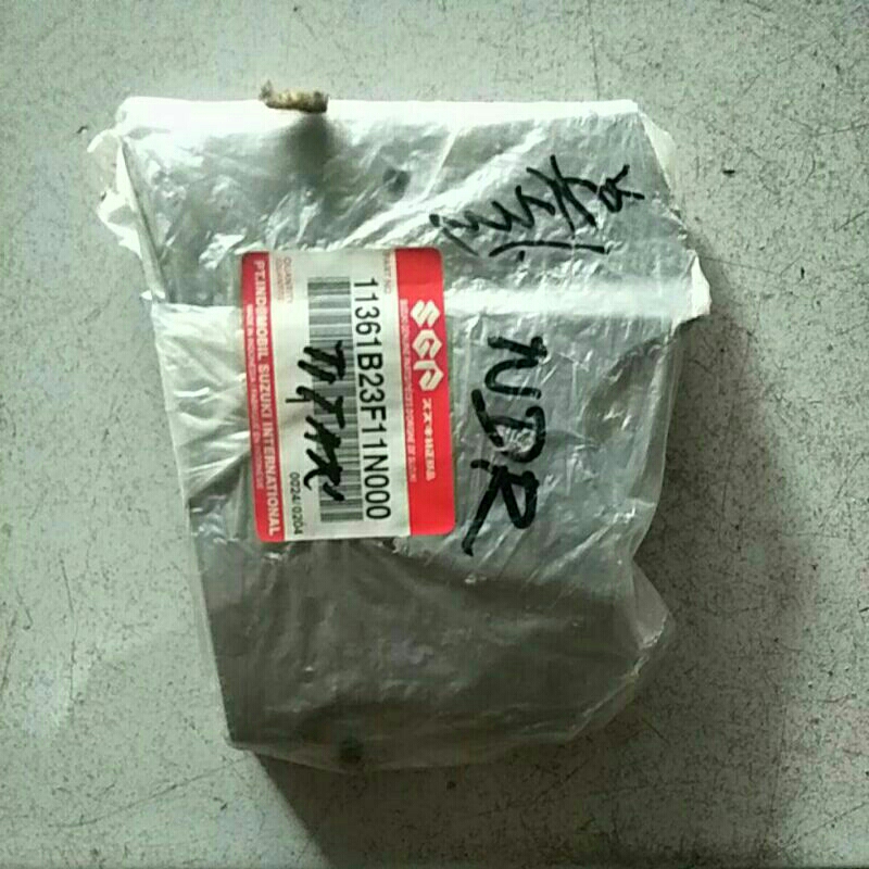 tutup gear depan suzuki titan ori sgp