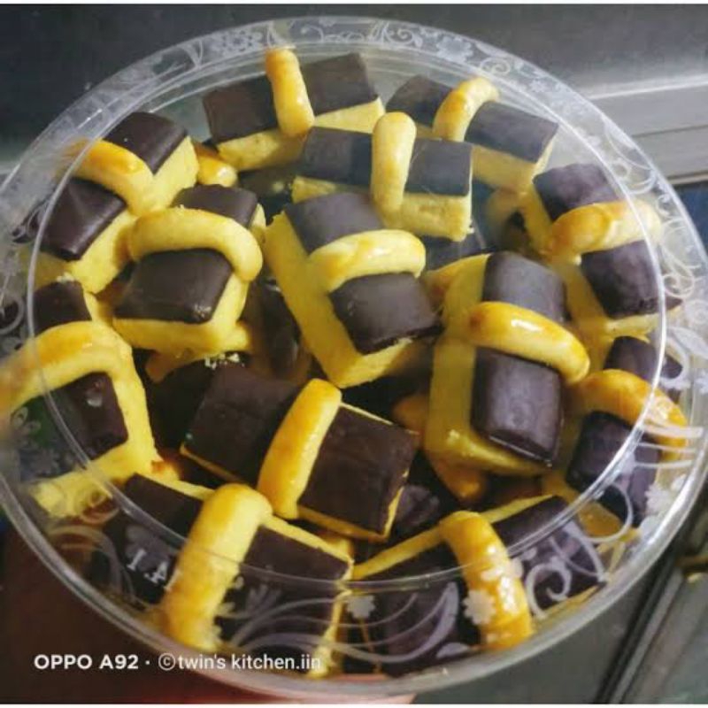 

Kueker Coklat stik