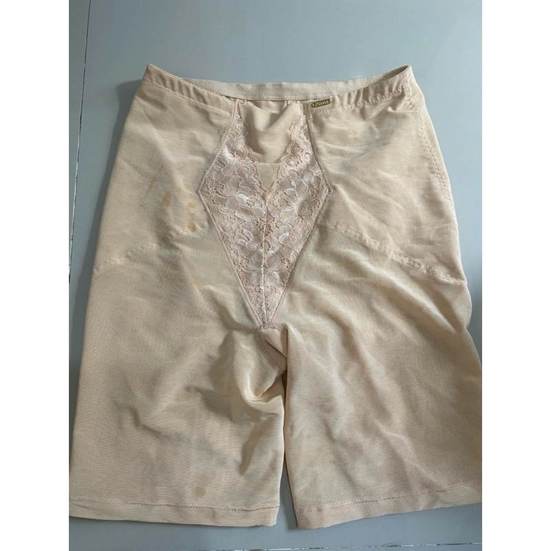 Preloved Celana korset Wacoal