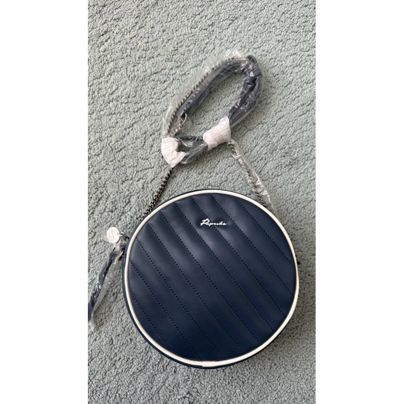 Tas round Hongkong local brand PAPRIKA