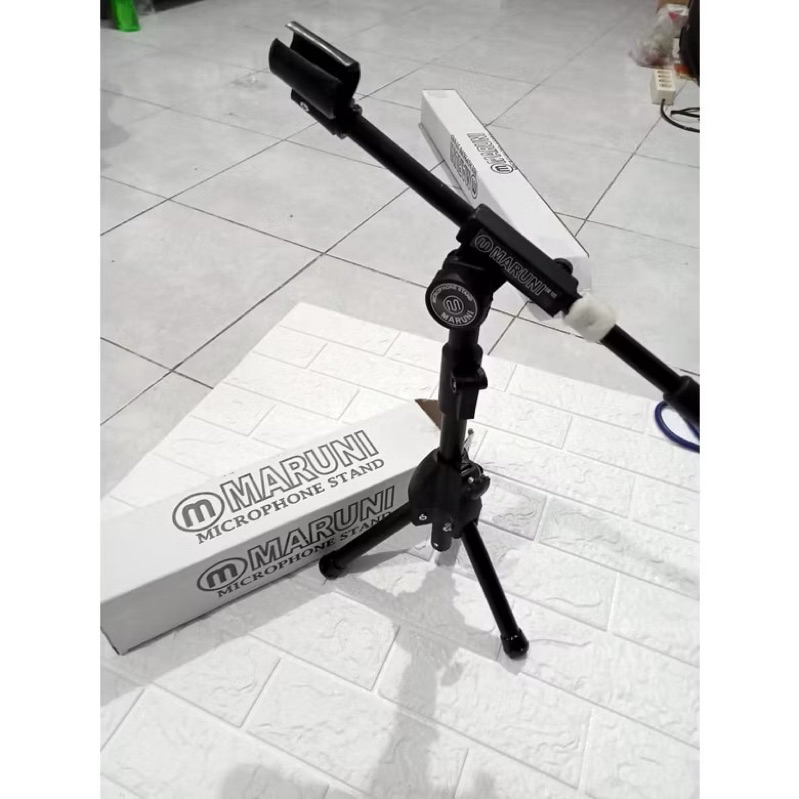 Stand Microphone Maruni Pendek