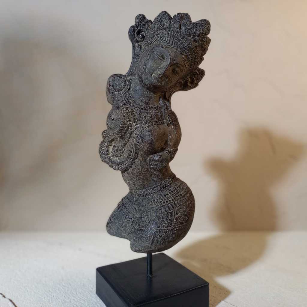 Leolle Patung Pajangan Penari Bali, Patung Batu Finishing Antik Tari Pendet ISTRPDT