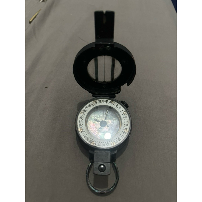 Kompas Francis Barker M73