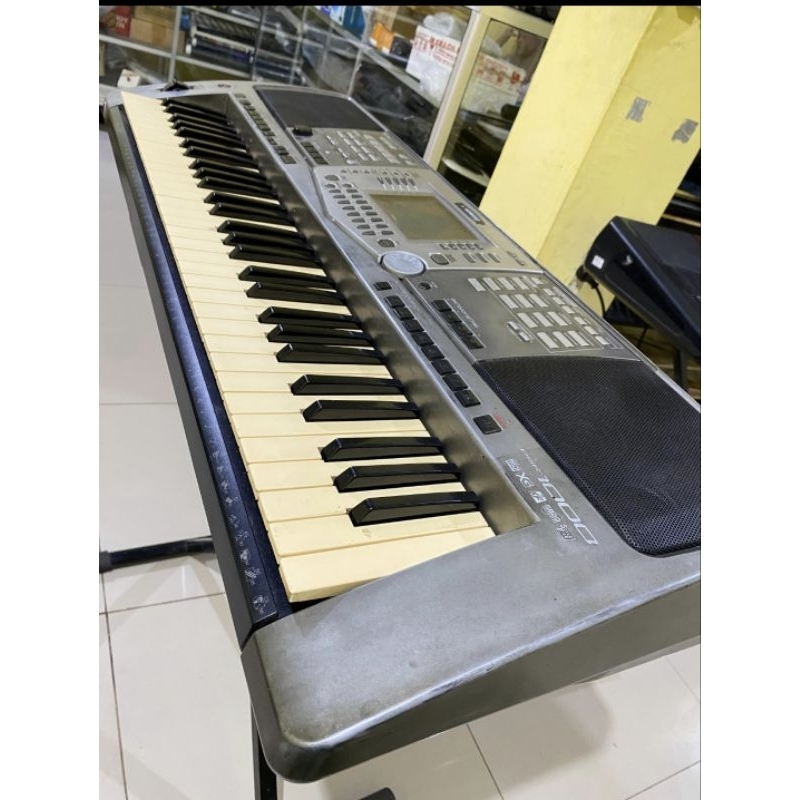 Keyboard Yamaha PSR 1000 Emulator Flashdisk (sudah termasuk packing kayu)