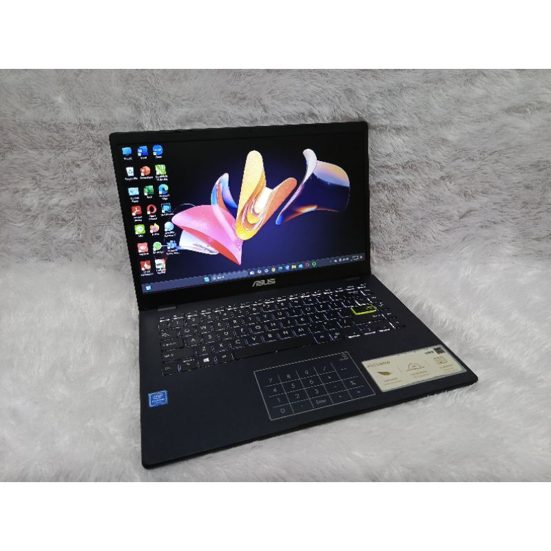 Laptop ASUS VIVOBOOK E410MA Intel Celeron Gen muda  Ram 4 Ssd 512 Gb