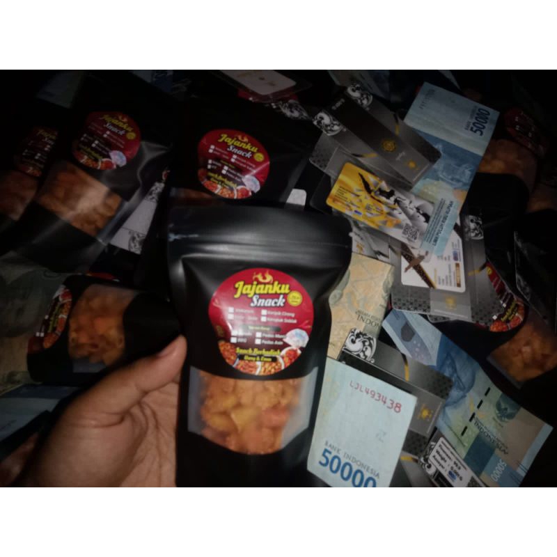 

[BERHADIAH] MAKARONI KERIPIK PEDAS MANIS